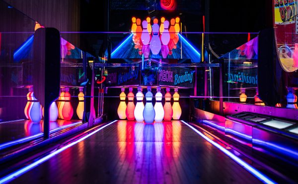 Neon Bowling - Image 6